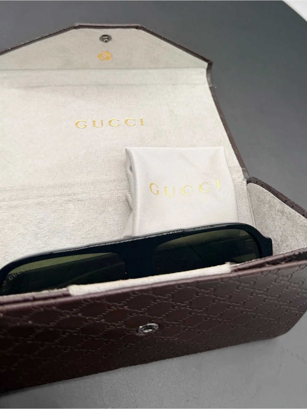Gucci Aviator Sunglasses with leather case